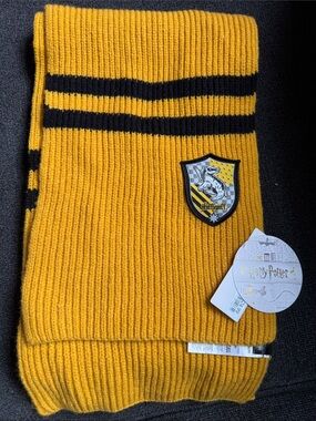 Hufflepuff Knit Scarf